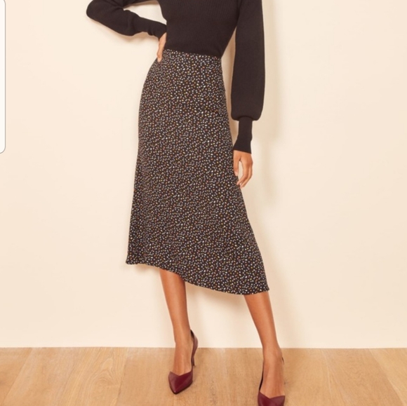 Reformation Dresses & Skirts - Reformation Bae Midi Skirt